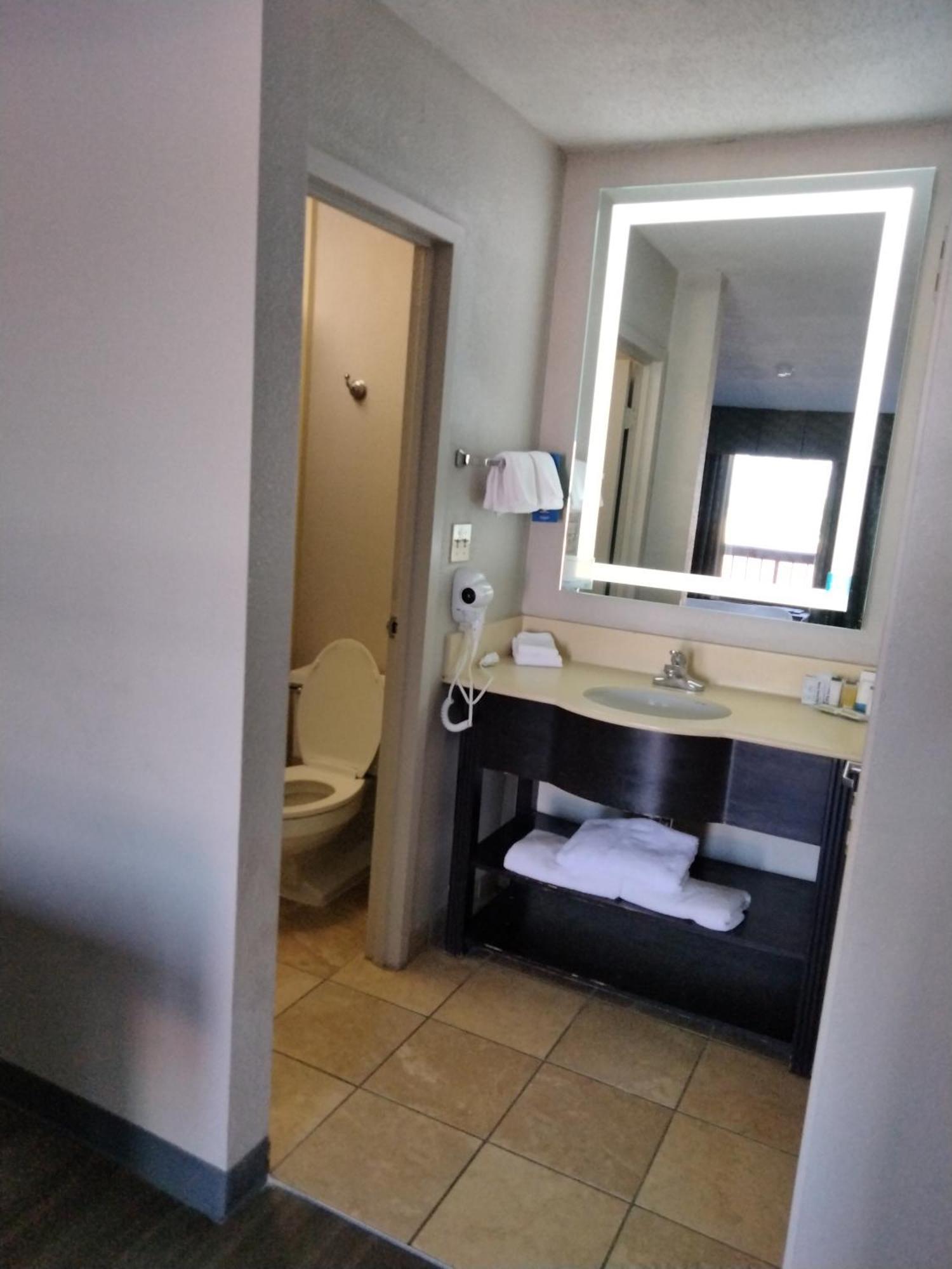 Days Inn & Suites By Wyndham Albuquerque North Esterno foto